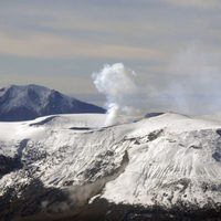 Colombia: Volcán Nevado del Ruiz en alerta por cenizas y columnas de humo