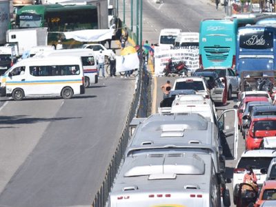 Transportistas anuncian Mega Bloqueo en el Estado de México