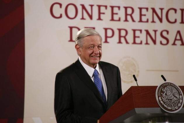 Deuda pública de México no va a aumentar por Paquete Económico 2024, informó López Obrador