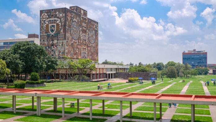 Por presunta plaga de chinches varias escuelas de la CDMX suspendieron clases presenciales