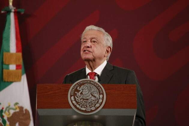 Presume AMLO durante la mañanera seguridad en la CDMX.