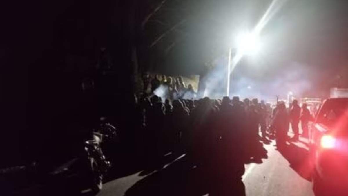 En Puebla, en San Miguel Tianguistengo, un joven entró a un campo de cultivo por hambre y fue linchado por robo