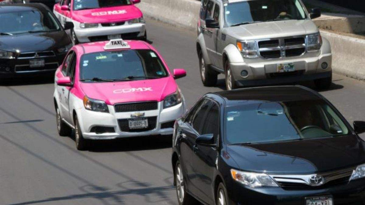 Los autos que pueden salir este viernes a pesar del Hoy No Circula son los siguientes
