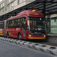 ¿Cuál es la nueva ruta que conecta con la Línea 1 y 2?