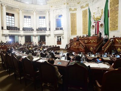 Por mal comportamiento, reciben advertencias estos diputados