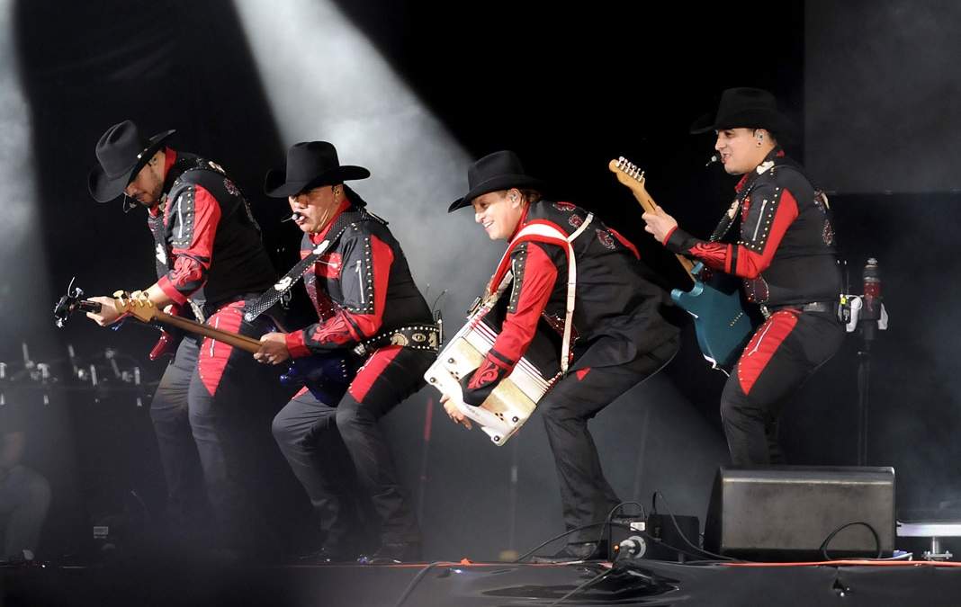 VIDEO Lupe Esparza de Bronco dará concierto por cierre de campaña en Hidalgo. Foto: Especial