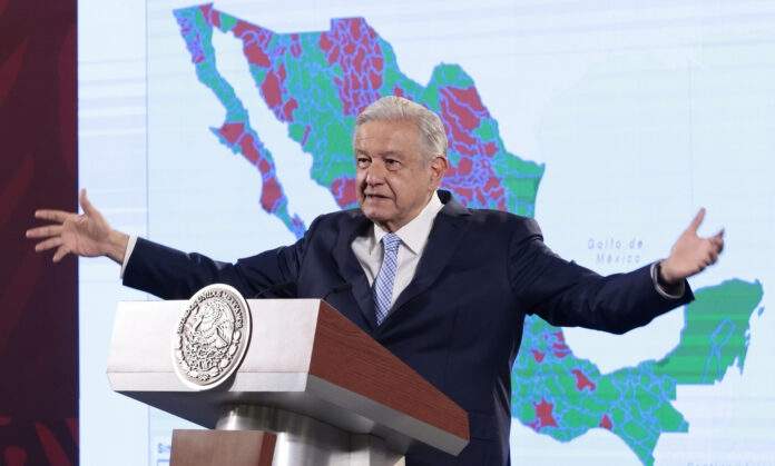 Durante el anuncio señaló que entre los invitados se encuentran los presidentes de Venezuela, Cuba, Colombia, Ecuador y Guatemala.