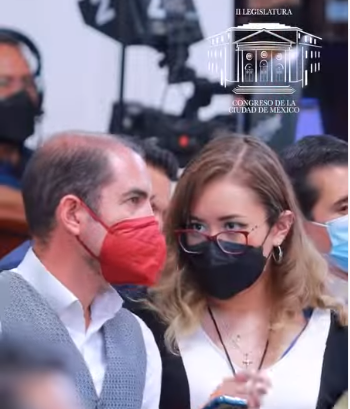 El Congreso tuvo un asalto a su tribuna por morenistas y miembros de la oposición