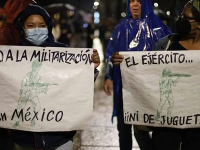 VIDEOS Así se puso la Marcha contra la Militarización de México