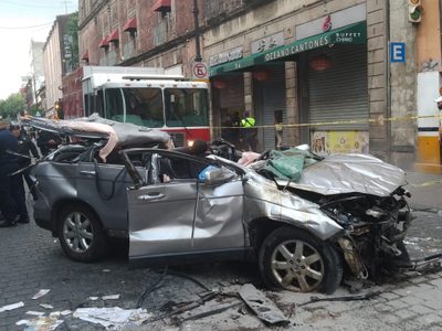 Muere valet parking al caer de estacionamiento en el Centro Histórico