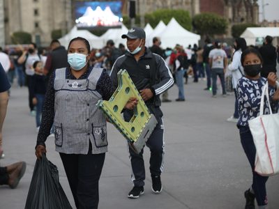 COVID Domingo 14 de agosto: Brotan 2 mil contagios y 8 muertes