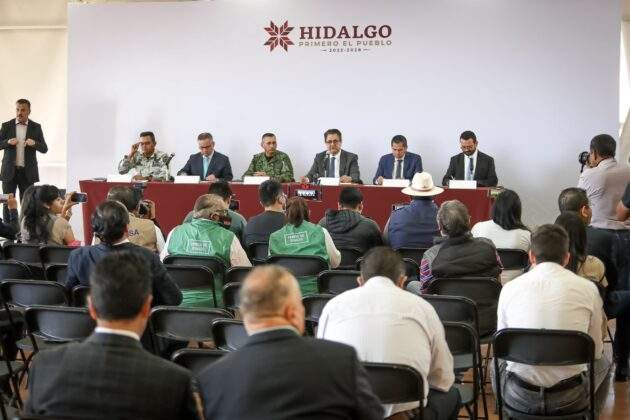 En conferencia de prensa el gabinete de seguridad detalló que tras un operativo, aseguraron armamento de grueso calibre, cartuchos, chalecos antibalas y diversos tipos de drogas.