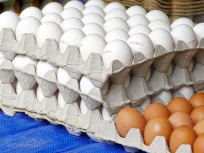 Kilo de huevo a la baja, se vende hasta en 45 pesos