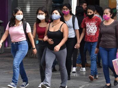 COVID Jueves 4 de agosto: Hay 25 mil personas enfermas en la CDMX