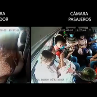 VIDEO Policías vestidos de civil evitan asalto en combi de Tlalnepantla