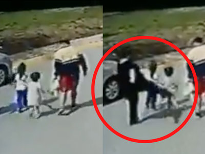 VIDEO Madre patea a su propia hija mientras caminan en calles de Cuautitlán
