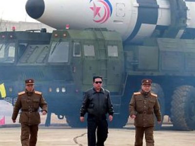 COREA DEL NORTE lanza MISIL ahora al mar de JAPÓN; aumentan tensiones
