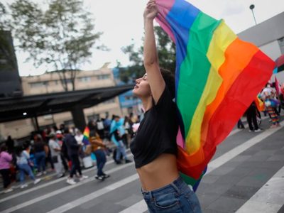 ¡Colores! Habrá FESTIVAL del “Orgullo LGBT” en la Glorieta de Insurgentes