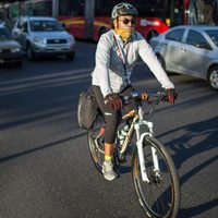 Ciclistas pueden ocupar carril completo según Reglamento de Tránsito CDMX