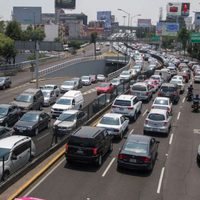 Mira este martes estas placas que no circulan