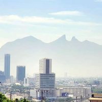 Mala calidad del aire activa alerta ambiental en Nuevo León