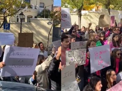 Así apoyaron desde España a la marcha contra la Reforma Electoral