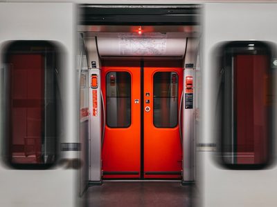 Este joven se lanzó a la Línea 3 del Metro CDMX; tenía 17 años