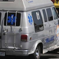 Gobierno va contra hospitales por apoyar ambulancias falsas "patito"