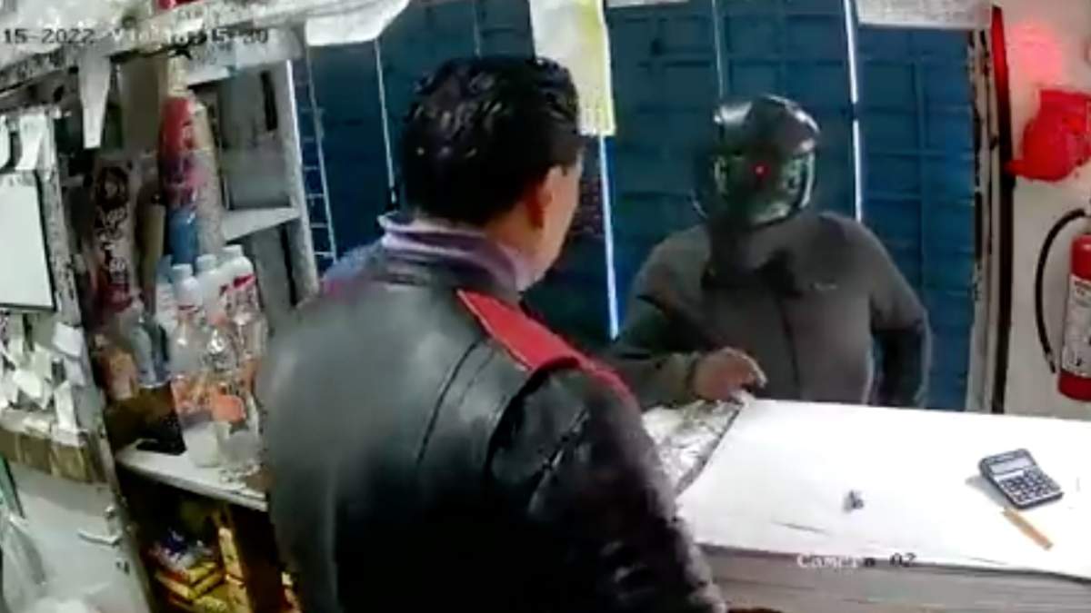 VIDEO Captan extorsión de la Unión Tepito a comerciante de la Merced. Foto: Antonio Nieto