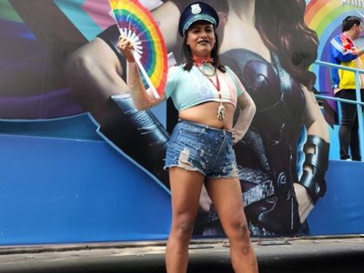 VIDEO Diputada defiende su oficio de sexoservidora ante videos porno