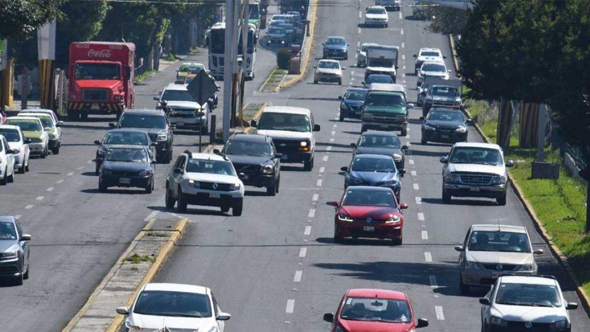 Estas son las placas de los autos que deberán permanecer en casa el viernes