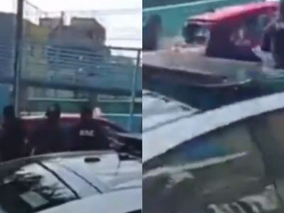 Así embistió este taxi a policías en Iztapalapa