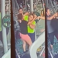 VIDEO Mujeres pelean por una máquina de pesas en gimnasio de Guatemala
