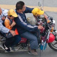 Multa por ir sin casco en CDMX y Edomex