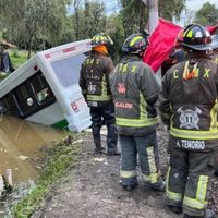 Desaparecen Ruta 81 por Microbús que cayó al agua en Xochimilco