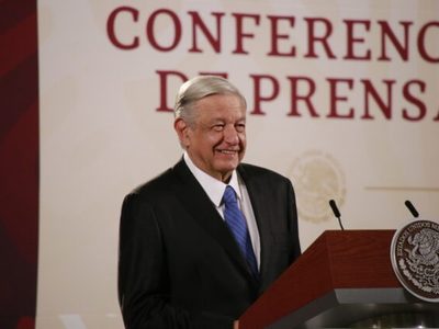 Sexto Informe de Gobierno podría ser en un pueblo o el Zócalo de la CDMX