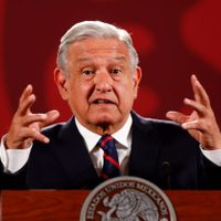 AMLO se lanza contra periodistas por difundir una campaña «perversa» en su contra