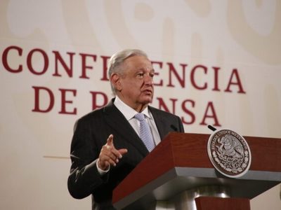 López Obrador ofrece apoyo a «paisanos» por paso del huracán Idalia