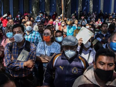 COVID Miércoles 3 de agosto: Brotan 20 mil contagios y 123 muertes en un día