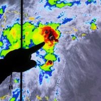 Tormenta tropical ‘Idalia’ se fortalece a huracán categoría 1; se dirige hacia Florida