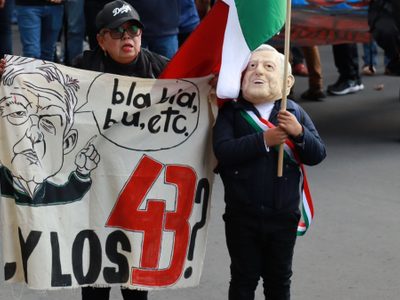 FOTOS Ocho años después siguen buscando a los 43 desaparecidos de Ayotzinapa