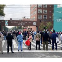 Así colapsaron la circulación los transportistas de la Ruta 100