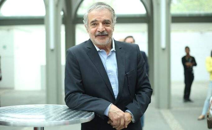 El reconocido actor de telenovelas y series mexicanas falleció tras una lucha contra el cáncer.