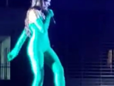 La acaban en redes: Dua Lipa PATEA Dr. Simi que le lanzaron