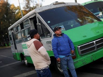 Transportistas piden al Gobierno CDMX otro aumento de 2 pesos a tarifa