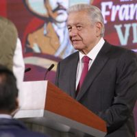 AMLO retira posdata de las conferencias matutinas por orden del INE